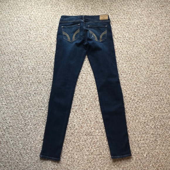 Hollister Skinny Jeans - Picture 5 of 7
